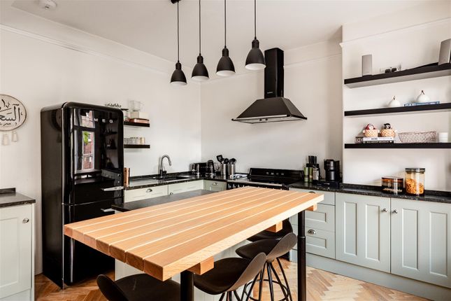 34, Avonmore Gardens, London photo 4
