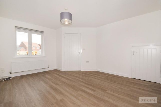Mattock Drive, Fleckney photo 3