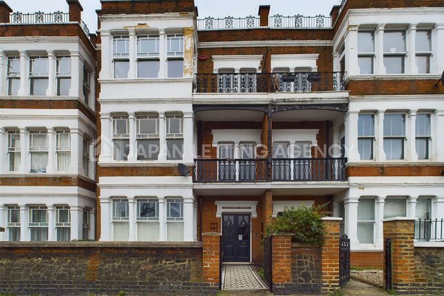 Flat to rent in Uxbridge Road, London