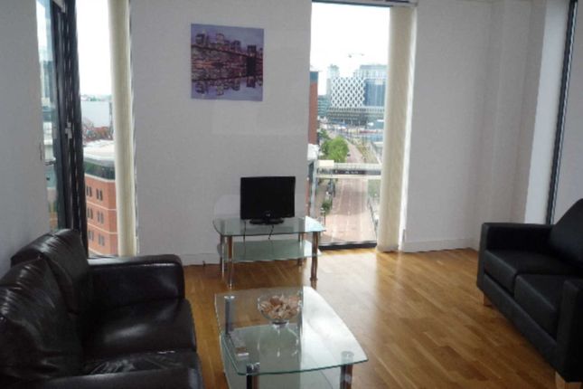 Flat to rent in Millennium Tower, Salford Quays