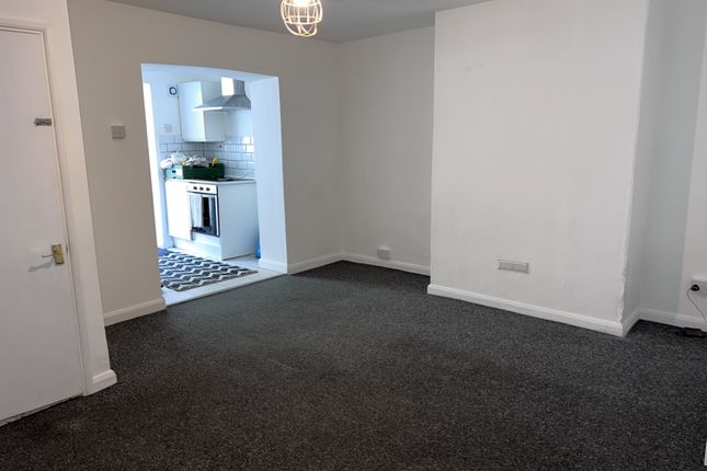 1 51, Folkestone Road, Dover photo 5