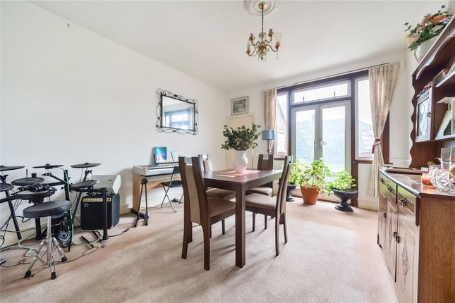 End terrace house for sale in Princes Avenue, Palmers Green, London