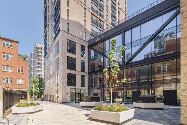 Graphite Square, Vauxhall Walk, London photo 4