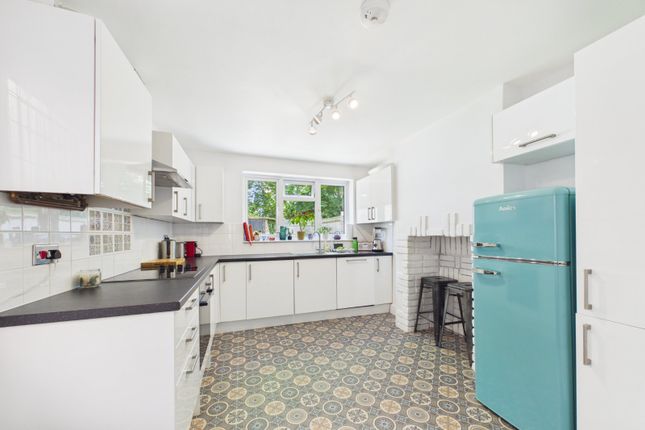 52, Grenfell Road, Maidenhead photo 4