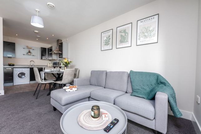 Thumbnail Flat to rent in Duncansby House, Cardiff
