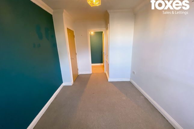 Flat for sale in 16-17 The Triangle, Bournemouth, Dorset