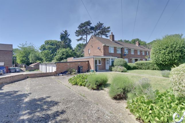 2-bed house on 9, Sherfield Avenue, Havant, £225,000