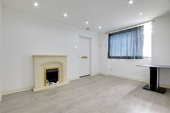 33, Bridle Close, Enfield photo 2