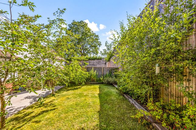 18 Oak Way, Hailsham photo 4