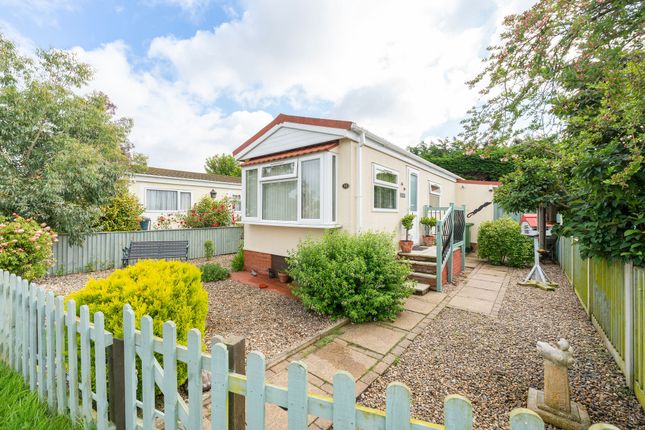 Thumbnail Mobile/park home for sale in Blue Sky Close, Bradwell, Great Yarmouth