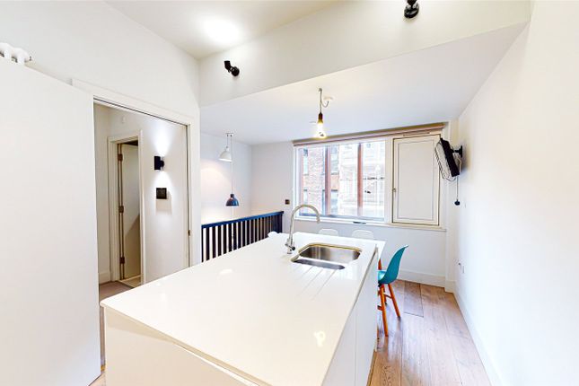 Town house for sale in Ellesmere Street, Castlefield, Manchester