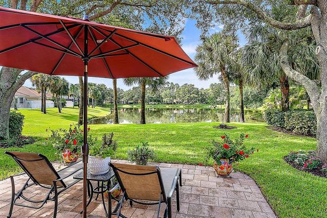 Property for sale in 241 E Tall Oaks Cir, Palm Beach Gardens, Florida, 33410, United States Of America