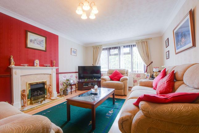 68 Burnham Drive, Leicester photo 3