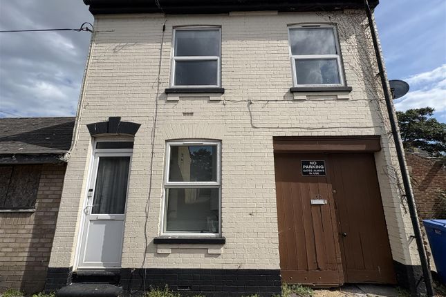 48B, St. Johns Road, Lowestoft photo 4