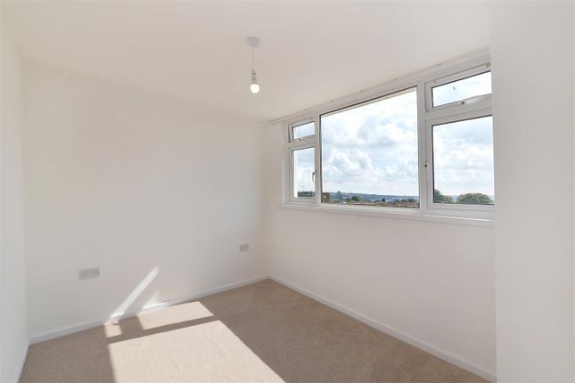 Flat for sale in Mid Kent Shopping Centre, Castle Road, Allington, Maidstone