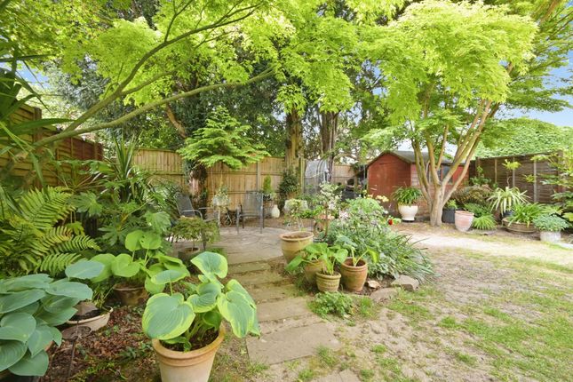 17, Church View, Broxbourne photo 4