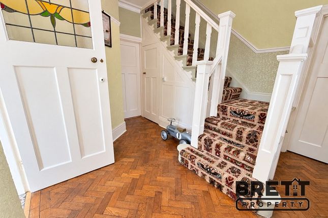 Stradbroke Lodge, The Rath, Milford Haven photo 2
