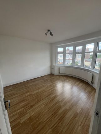 Thumbnail Semi-detached house to rent in Collinwood Avenue, Enfield