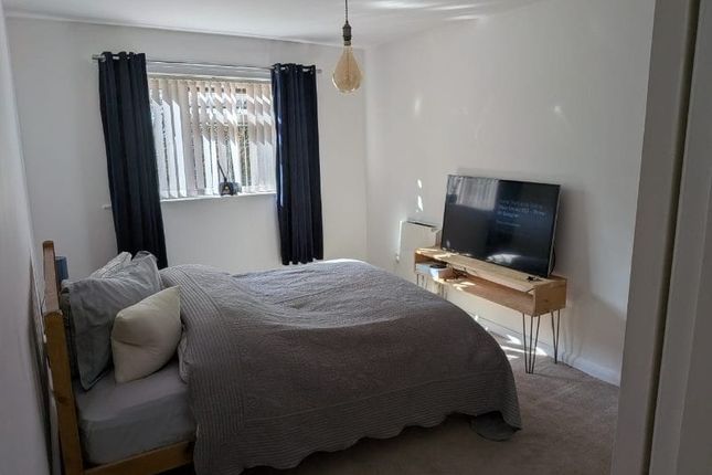 Flat 4, 2, Cypress Avenue, Sheffield photo 4