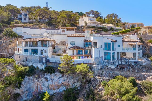 Villa for sale in Spain, Mallorca, Andratx, La Mola