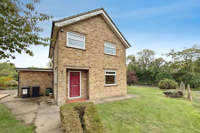 3-bed detached on Upton End Road, Shillington, £1,700/mo