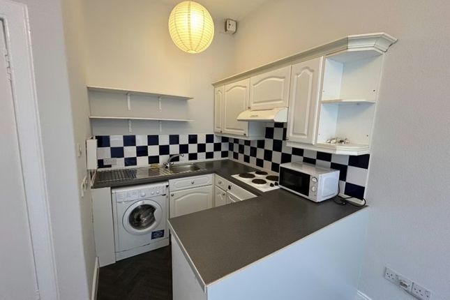 Flat 1F1, 4, Ramsay Place, Edinburgh photo 4