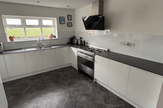 220, Faversham Road, Whitstable photo 2