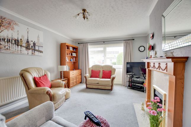 4 Honiton Close, Wigston photo 4