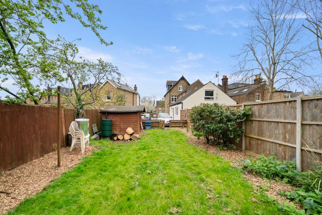 Flat for sale in Cedars Road, Hampton Wick, Kingston Upon Thames