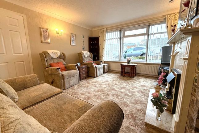 55 Rothbury Road, Newton Hall photo 3