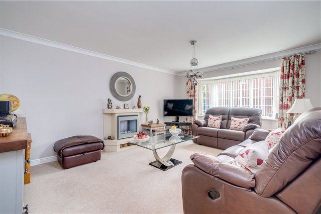 9, Oakfield Lane, Selby photo 3