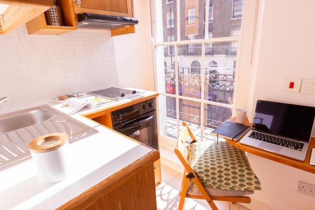 Flat 310, 192 North Gower Street, Euston photo 2