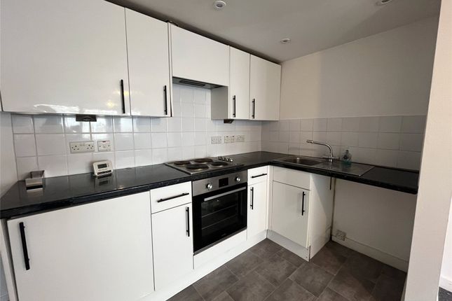 Flat 9, Mills Court, 51, Wendron Street, Cornwall photo 3