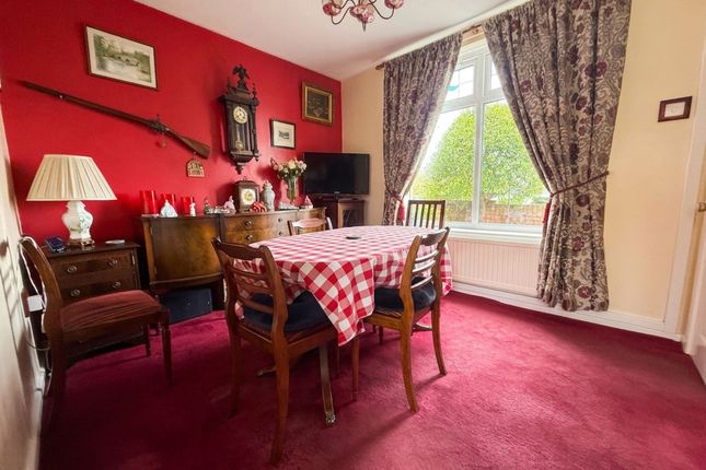 13 Danylan, Bridgend photo 4