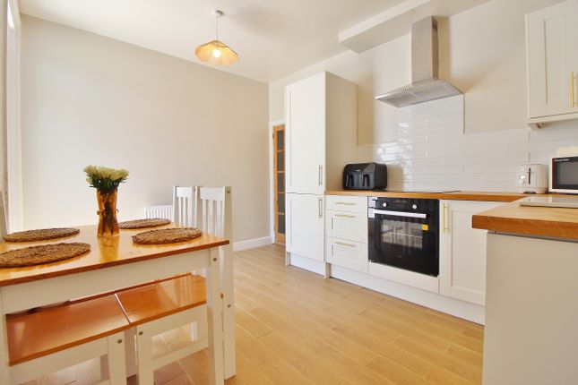 115, Meyrick Road, Portsmouth photo 4