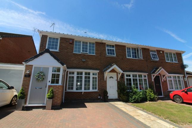 Thumbnail Semi-detached house to rent in Shelton Avenue, Hucknall, Nottingham