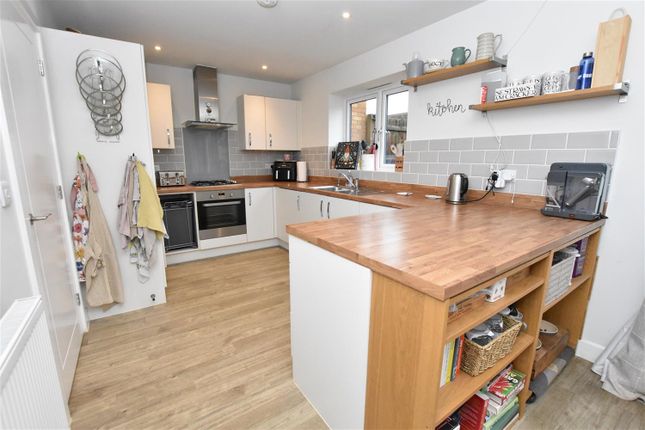 19, Garner Road, Giltbrook, Nottingham photo 5