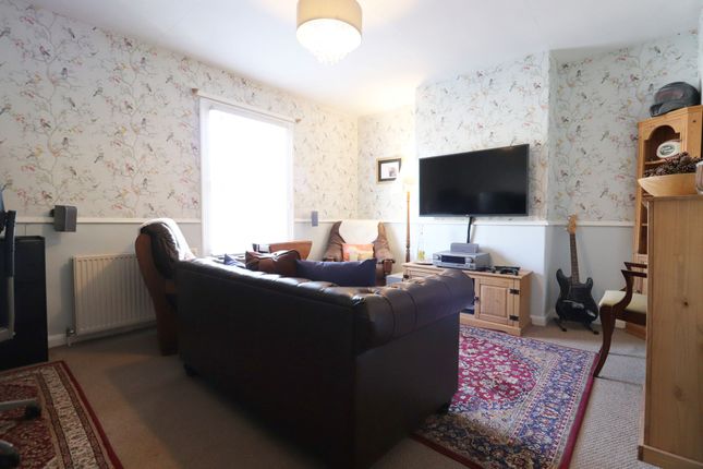 12 Queen Street, Brigg photo 3