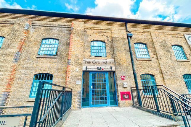 207 The  Grainstore, Royal Victoria Docks, excel photo 2