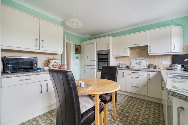 41, Castlewood Avenue, Devon photo 4