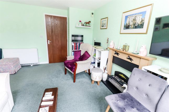 5, Cedar Park, Ilkeston photo 4