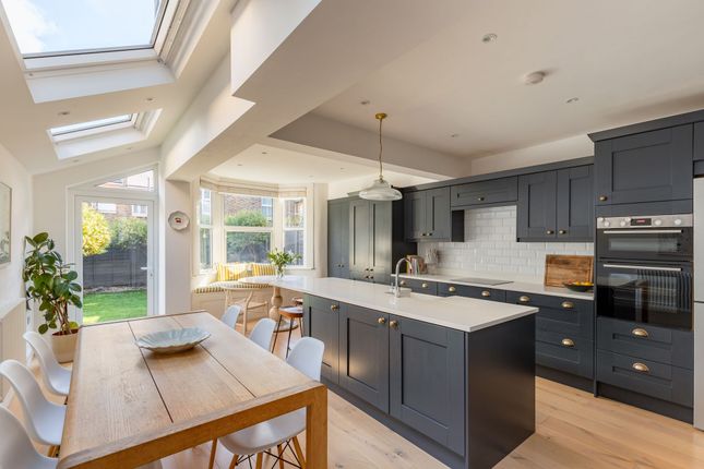 64 Ranelagh Road, London photo 2