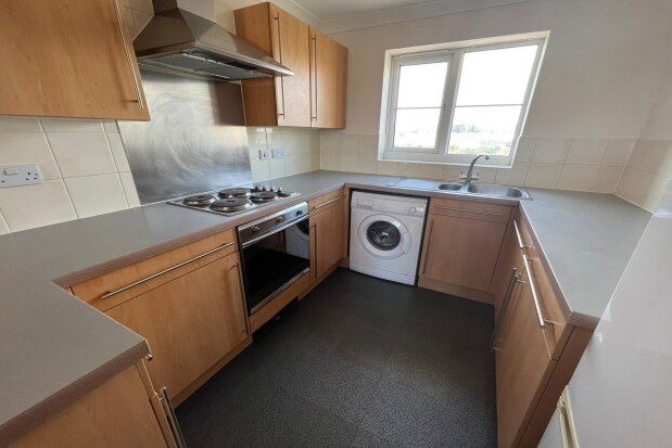 Thumbnail Flat to rent in Beaufort Square, Cardiff