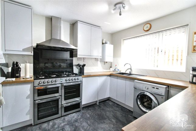 3, Appelford Close, Berkshire photo 2