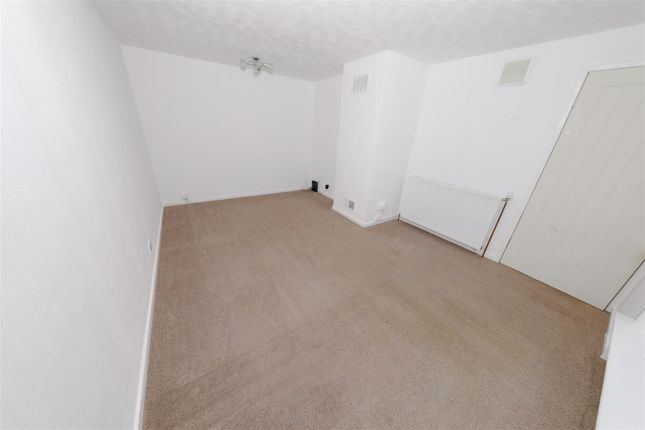 18, Cromarty Court, Glenrothes photo 5