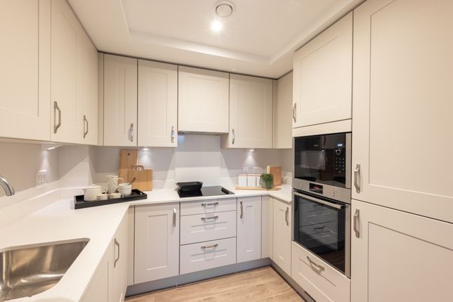Flat for sale in Wycombe Lane, High Wycombe
