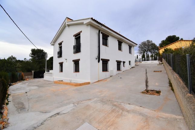 Villa for sale in 46389 Turís, Valencia, Spain