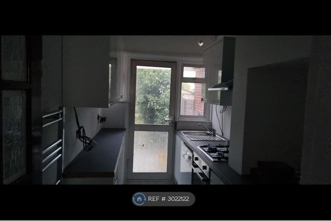 Drake Road, Rayners Lane photo 4
