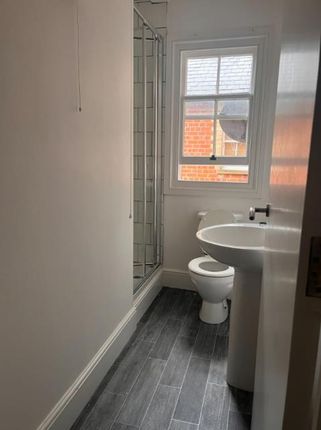 Flat 5 Bryntirion, Temple Street, POWYS photo 5