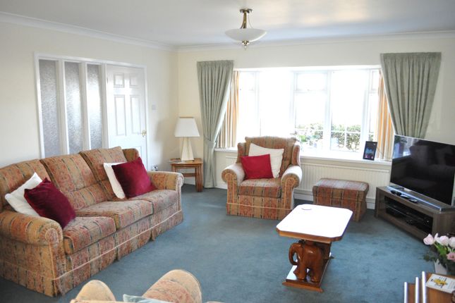 57, St Andrews Close, Swansea photo 3